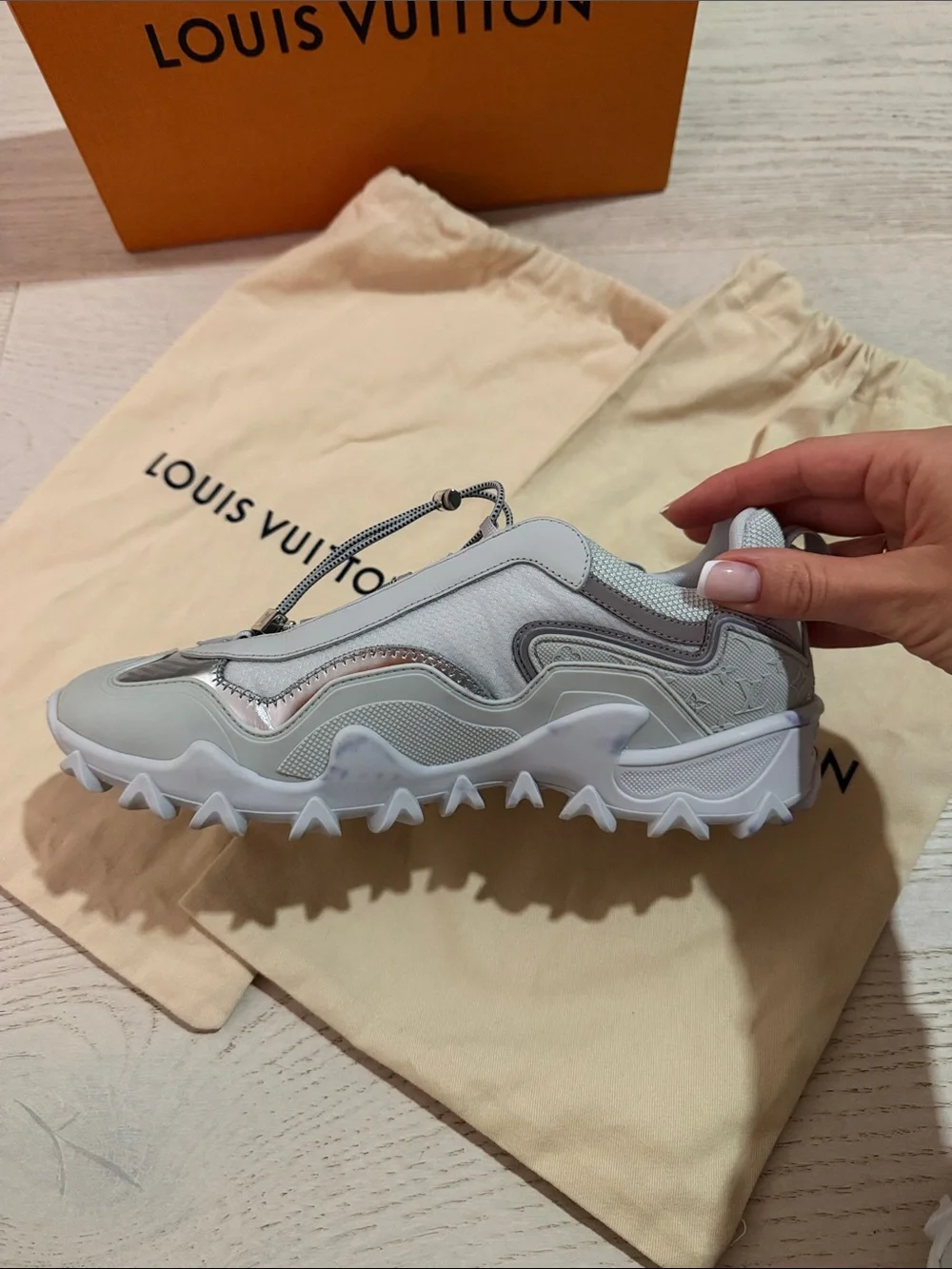 Louis Vuitton Rush Sneaker In Argent Size 7/37 Gray Silver Chunky Made In Italy